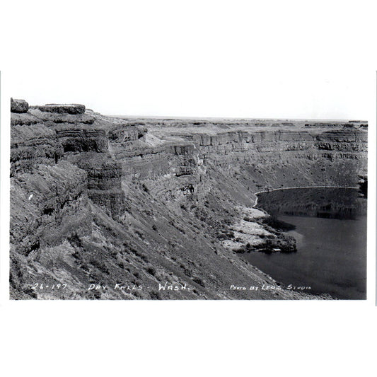 Vintage Postcard Dry Falls Leos Studio Washington TD9-W2