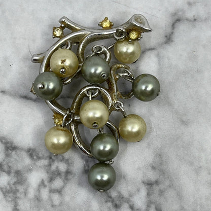 Vintage Crown TRIFARI Dangle Pearl Grapes Berries Pin Brooch 2.5” SE7