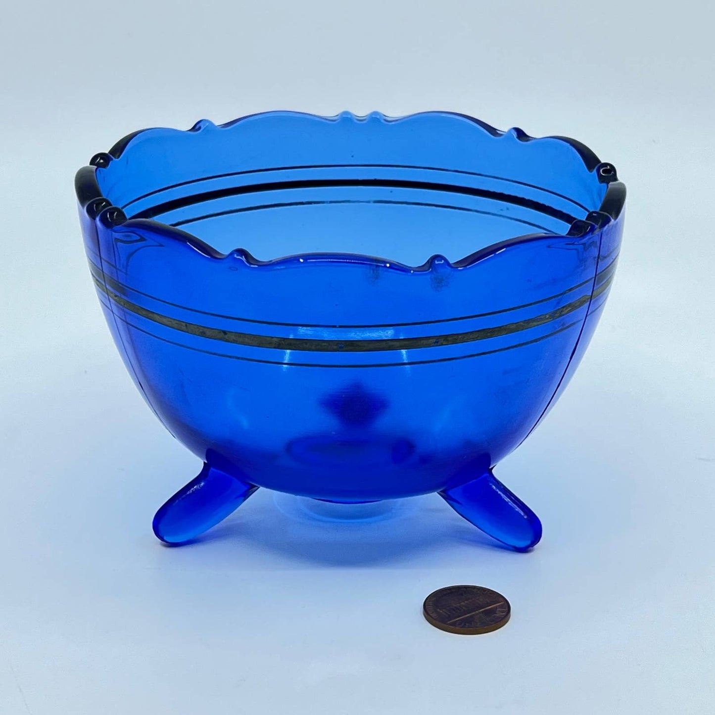 Antique LE Smith Mt. Pleasant Cobalt Blue 3 Toed Glass Bowl 5” TE4