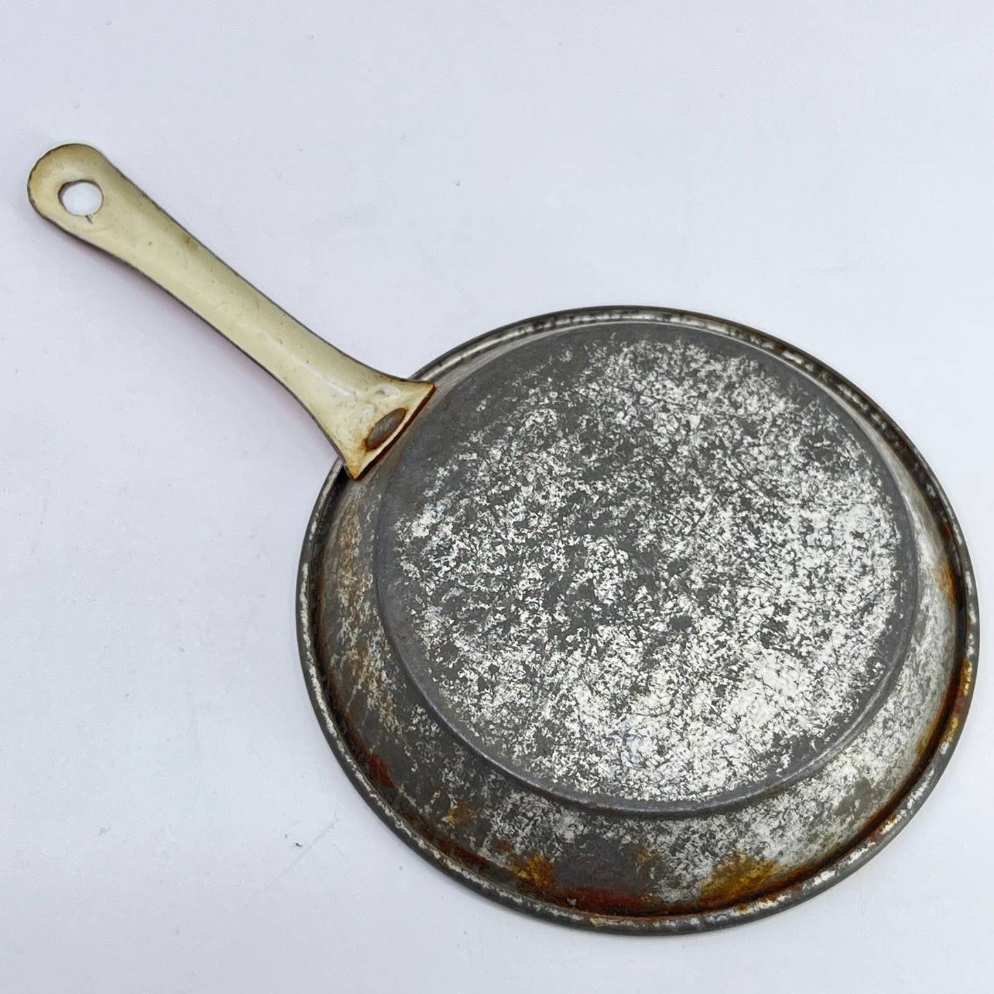 Vintage Enamel Tin Toy Frying Pan Dollhouse  SD4