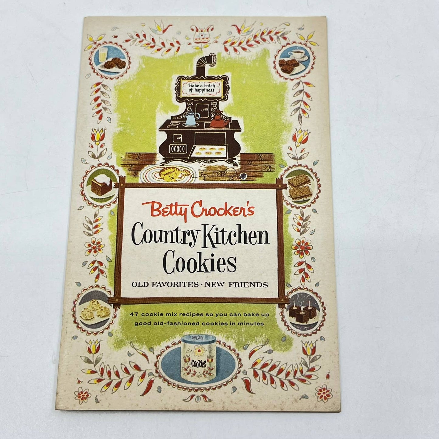 1958 Betty Crocker Country Kitchen Cookie Recipes w/ Gift Wrap Insert TF7