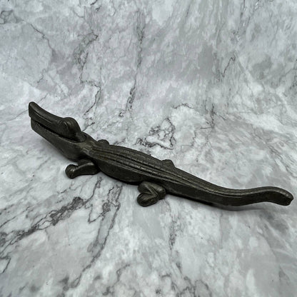 Vintage 13” Heavy Cast Iron Alligator Crocodile Antique Nut Cracker Stehedco TJ8