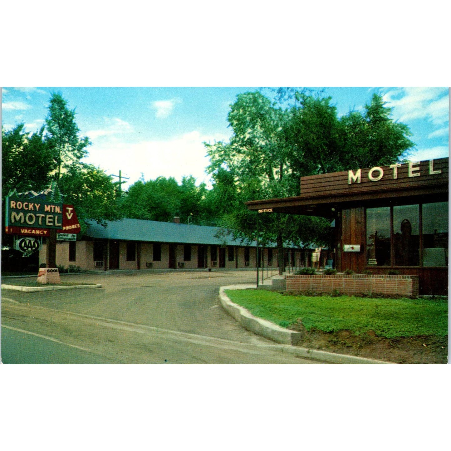 Rocky Mountain Motel Denver CO Original Postcard TK1-28