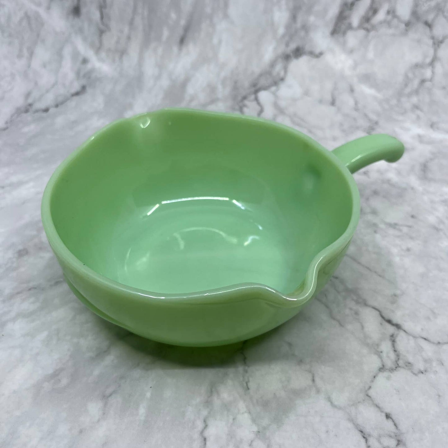 Vintage Fire King Jadeite 2 Spout Skillet Batter Bowl 6" NICE TD6