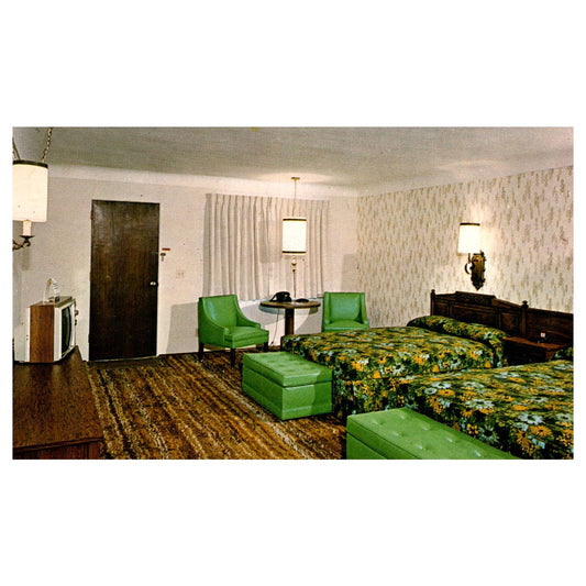 Vintage Postcard - Del-Mar Motor Lodge Interior Room Wauseon OH AD9