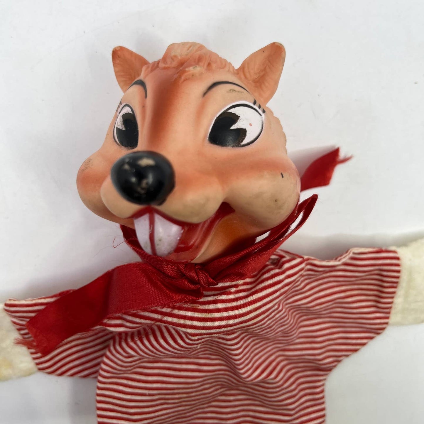 1950s Gund Chip and Dale Hand Puppet Walt Disney Productions TH6