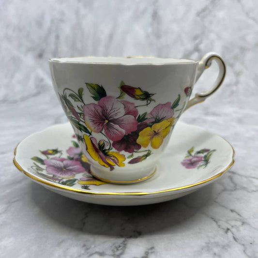 Vtg Tea Cup & Saucer Floral Pansy Purple Yellow Regency English Bone China TA7