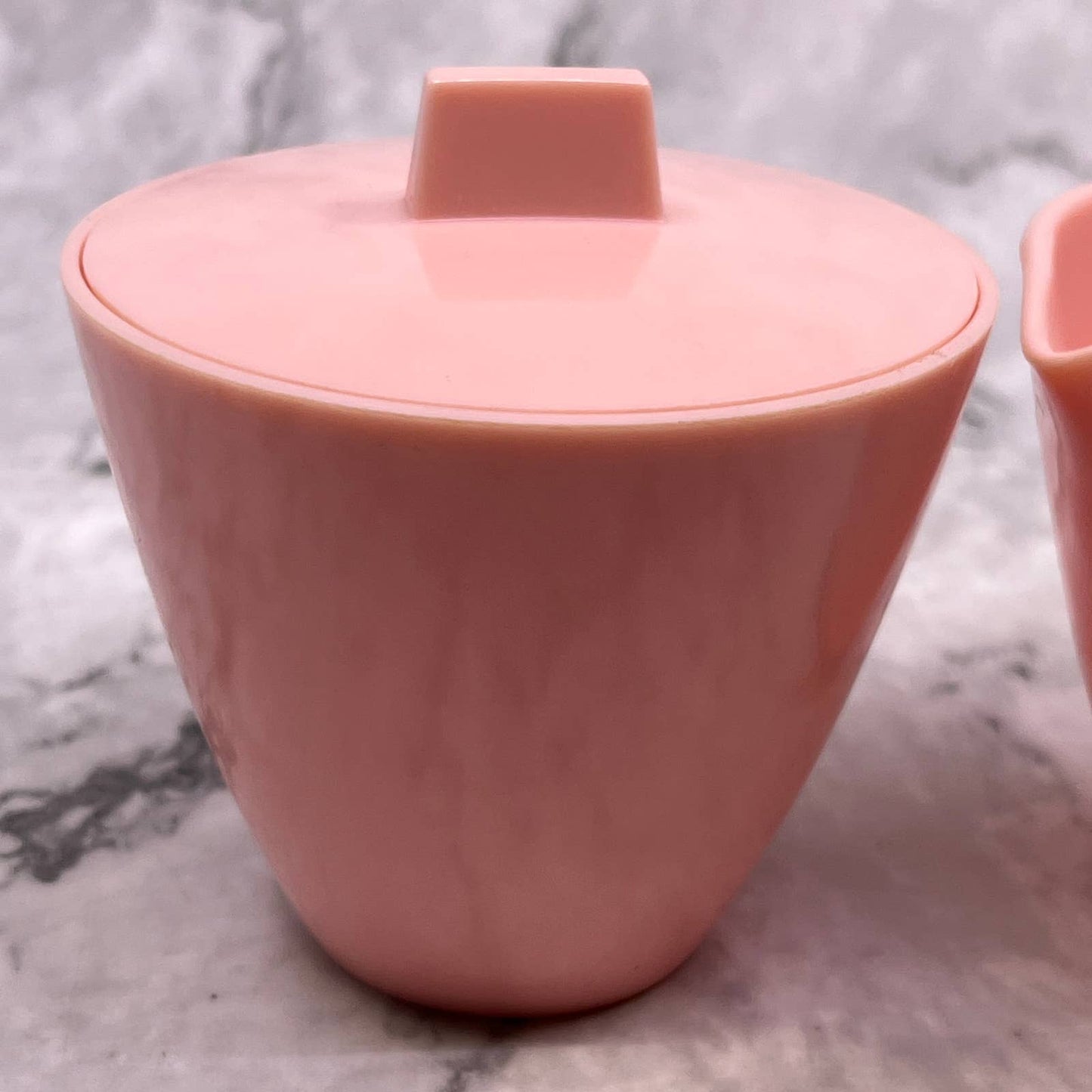 Vintage MCM Melmac Pink Creamer & Covered Sugar Bowl Set USA Malamine TJ5