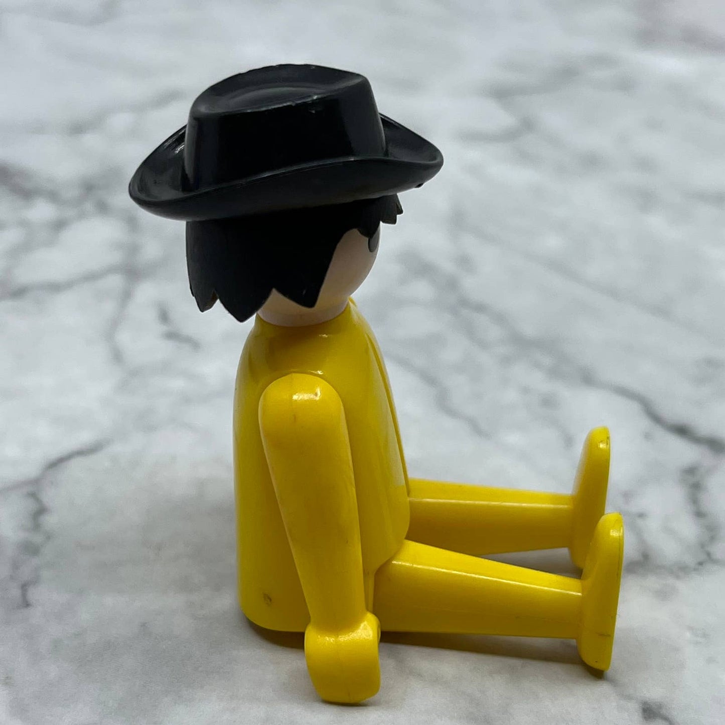 VINTAGE 1974 GEOBRA Playmobil Figure Yellow w/ Black Hair 3" Cowboy Hat SE6