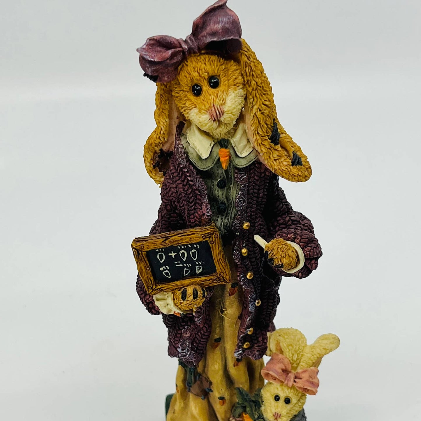 Boyd's Bears Figurine - 2848 - 5E/2673 - Miss Prudence P. Carrotjuice and Petra TB9