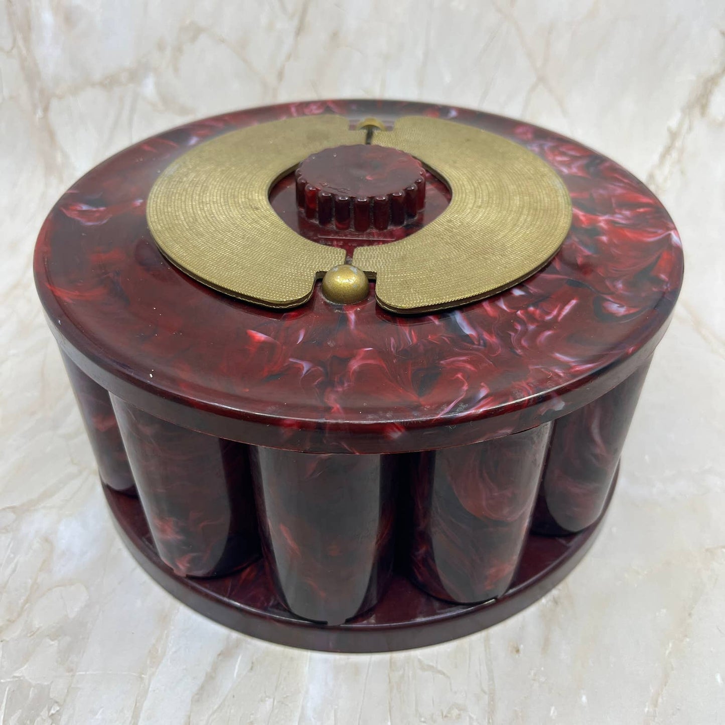 Vintage Turnit Poker Chip Caddy / Cranberry Marbled Bakelite WORKS 10” TC5