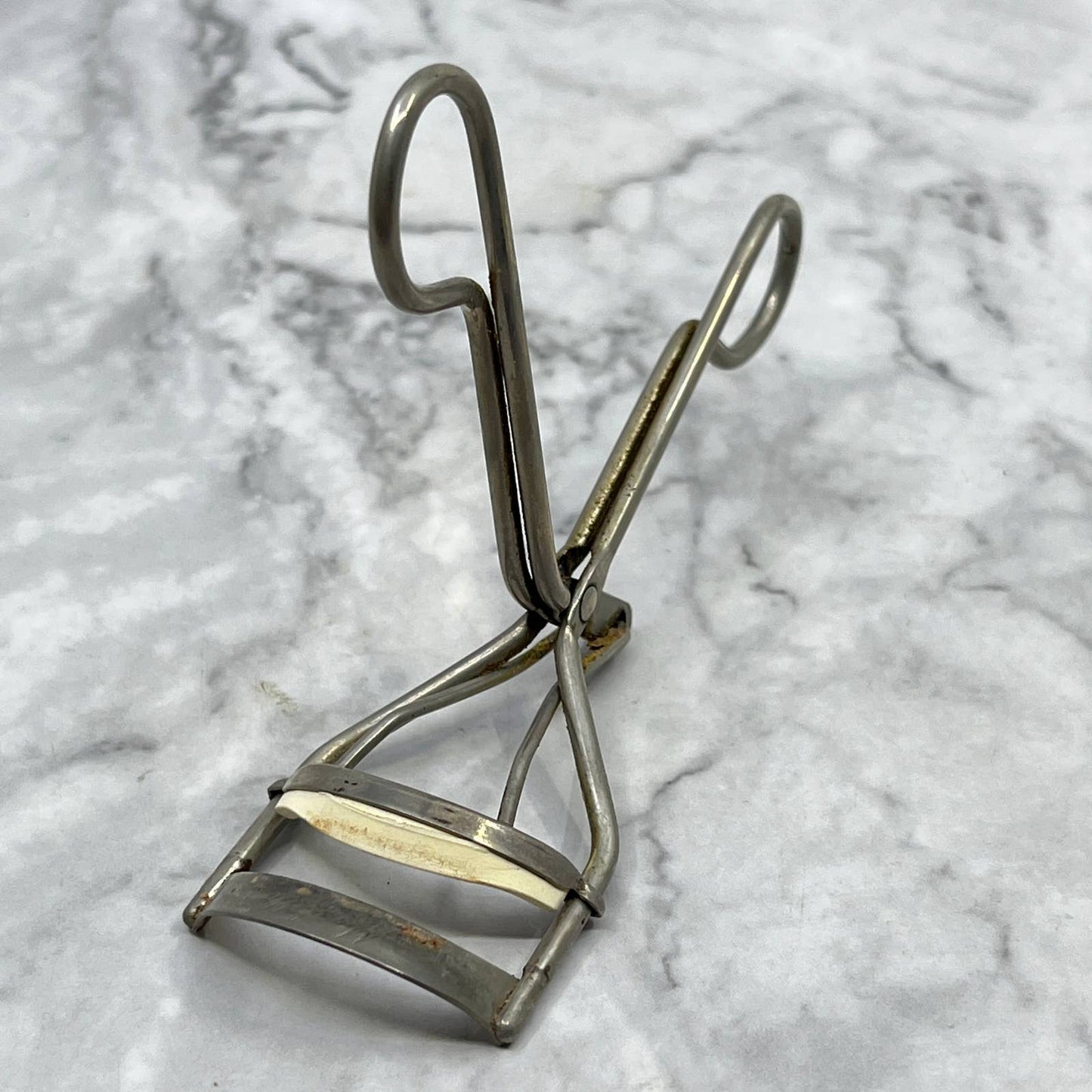 Vintage Maybelline Expert Eyes Metal Eyelash Curler TJ1