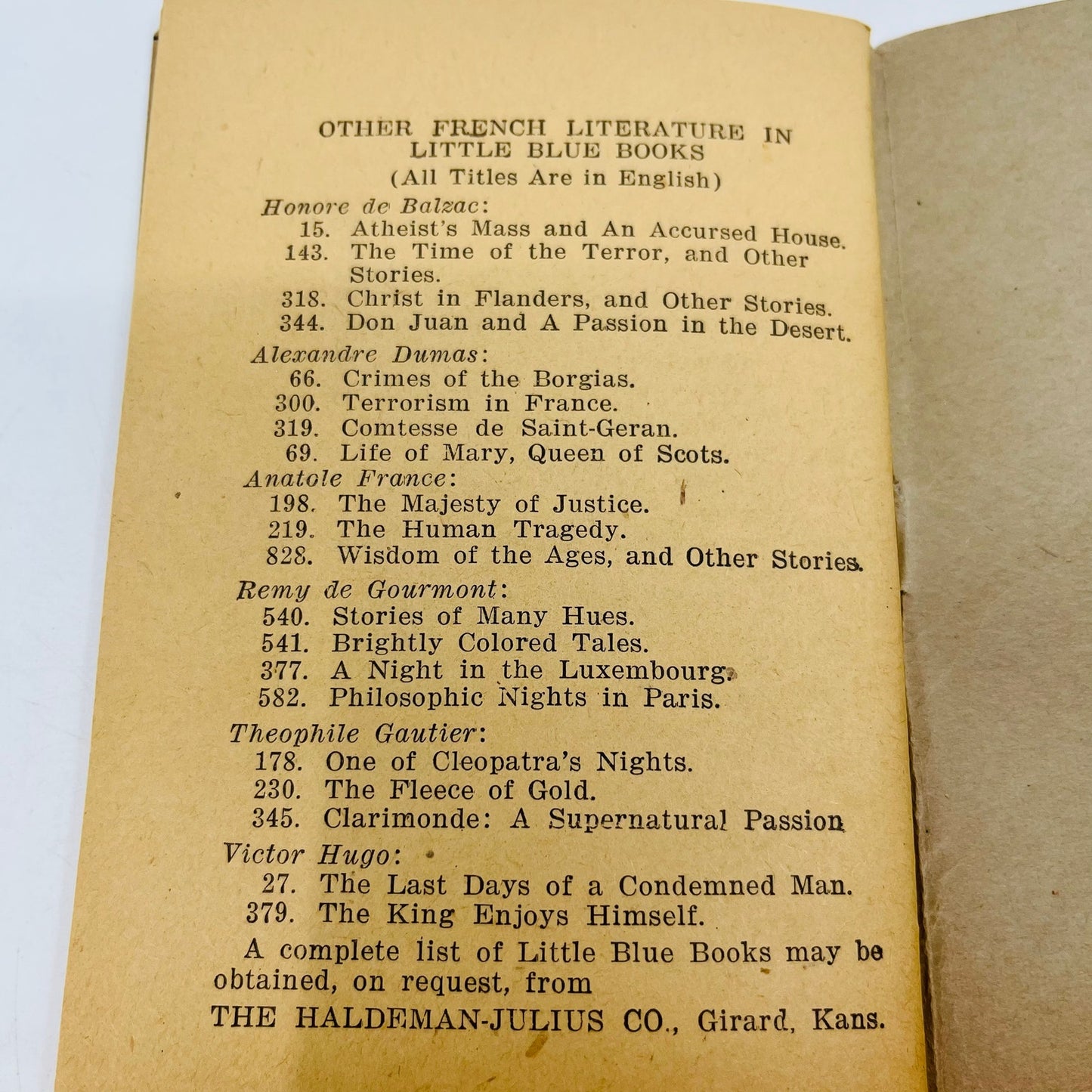 1947 What Happened in Room No 11 Other Stories Maupassant Little Blue Book P9-14