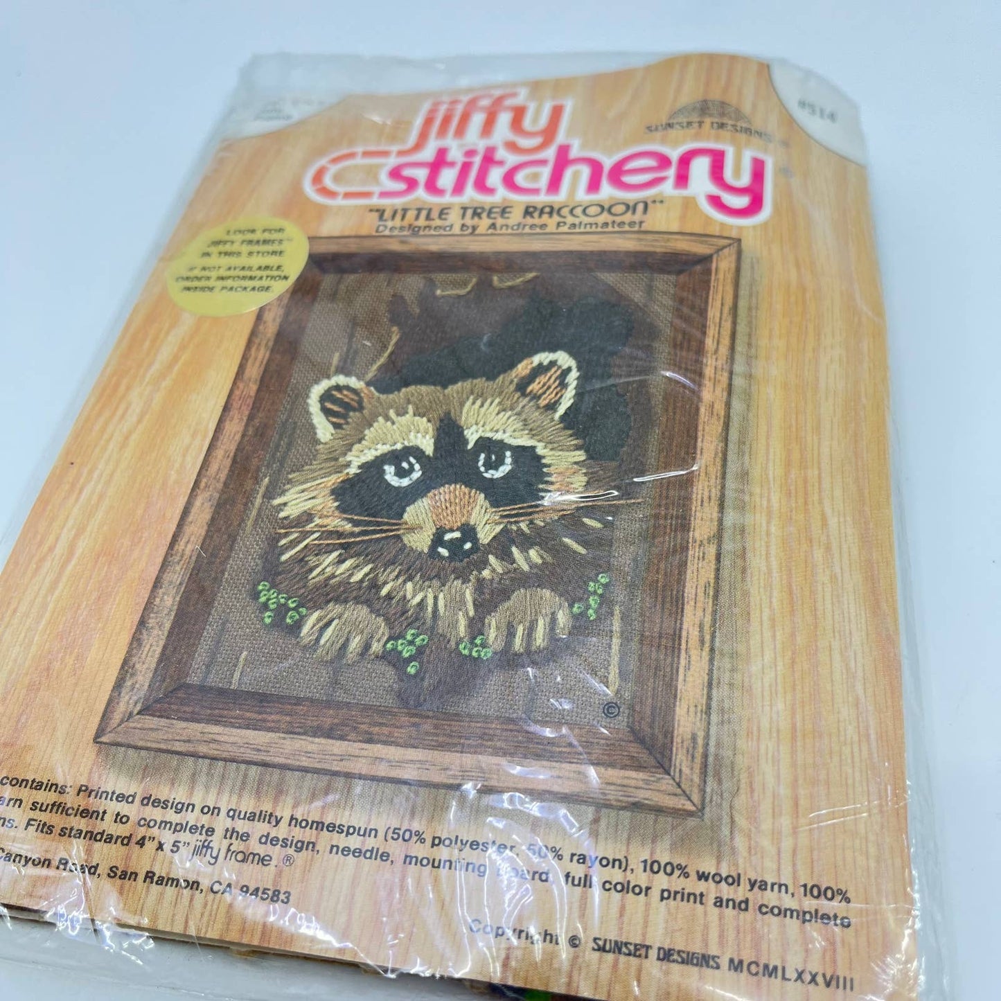 NOS Little Tree Raccoon Crewel Embroidery Kit #514 (Jiffy Stitch, 1978) TE5