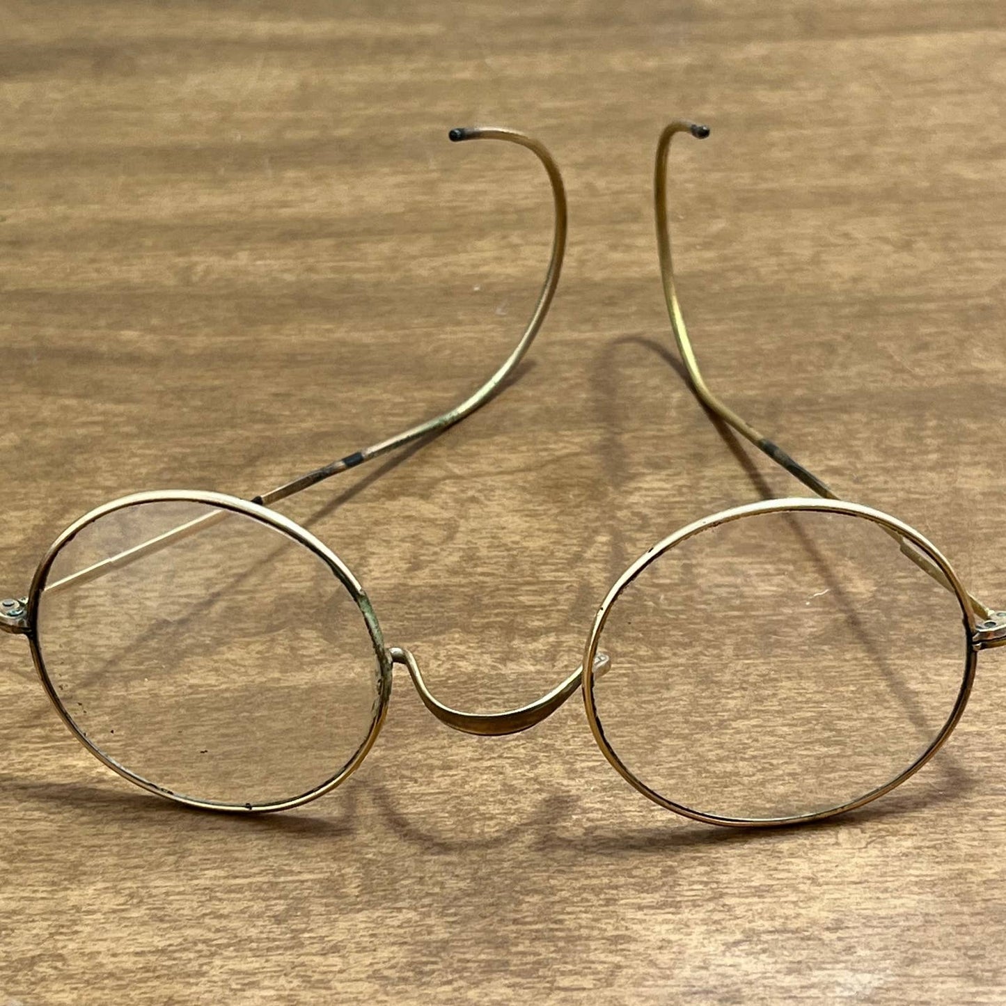 Antique Early 1900s Gold Round Frame Cable Arm Shuron Eyeglasses 5” TA2