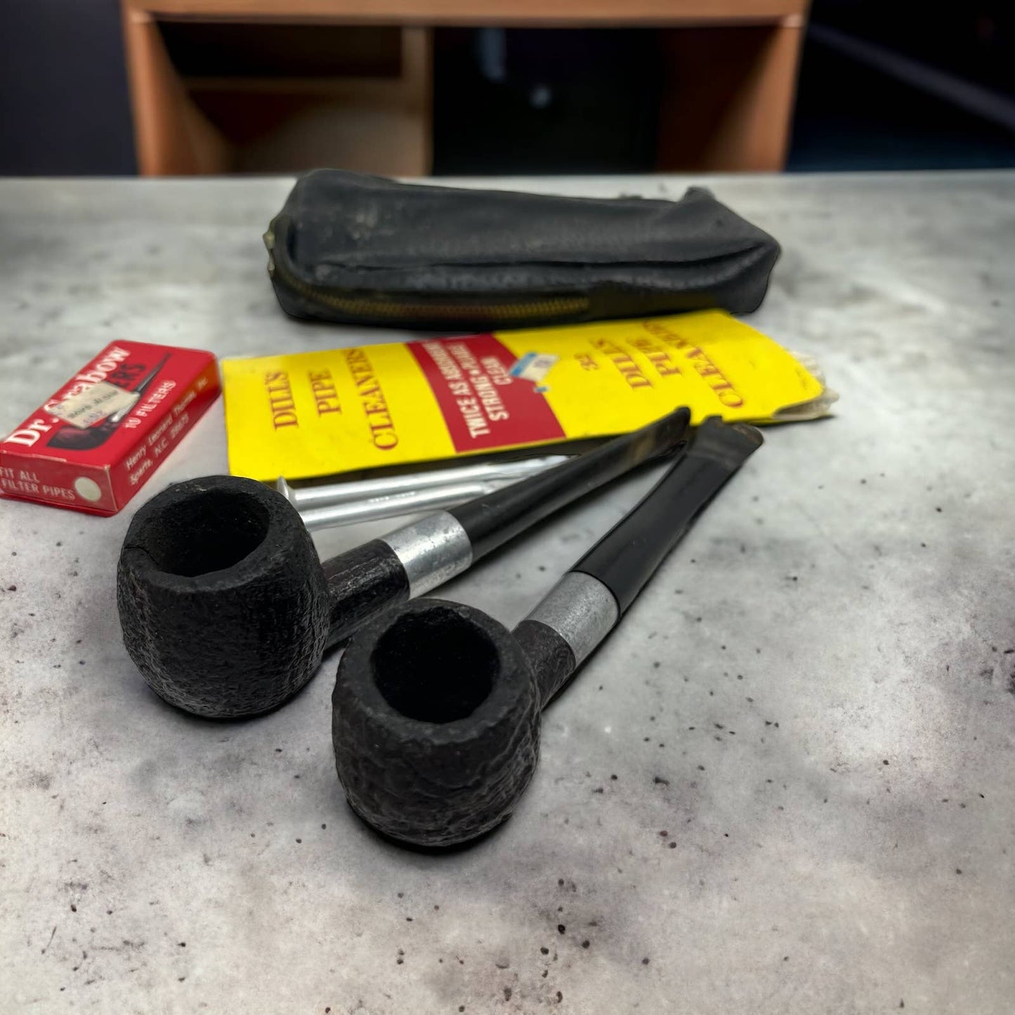 Vintage Tobacco Smoking Estate Pipe and Accessories Lot TJ9-3