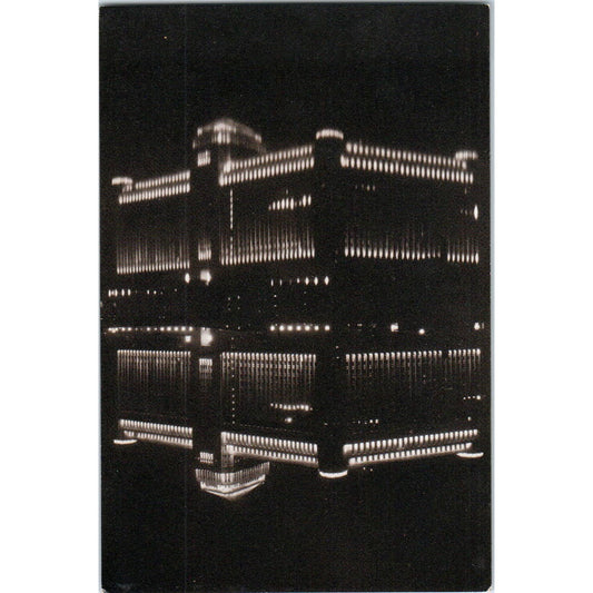 Marshall Field & Co Chicago The Merchandise Mart Original Postcard TK1-25