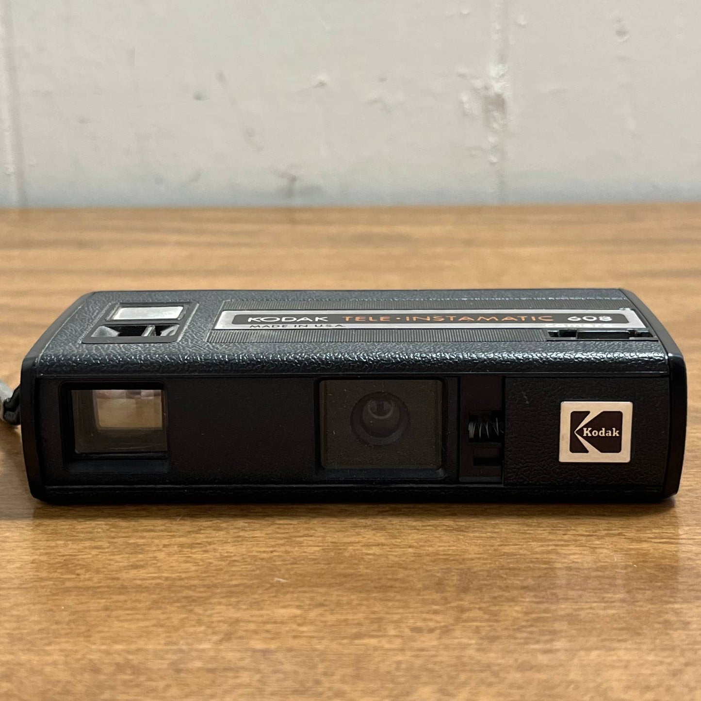 Vintage Kodak Tele-Instamatic 608 Pocket 110 Point & Shoot Pocket Camera TB8