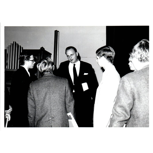 Mr. Hartmut Schulze-Boysen Germany at Yankton College 1967 Photo 5x7 TK1-P4