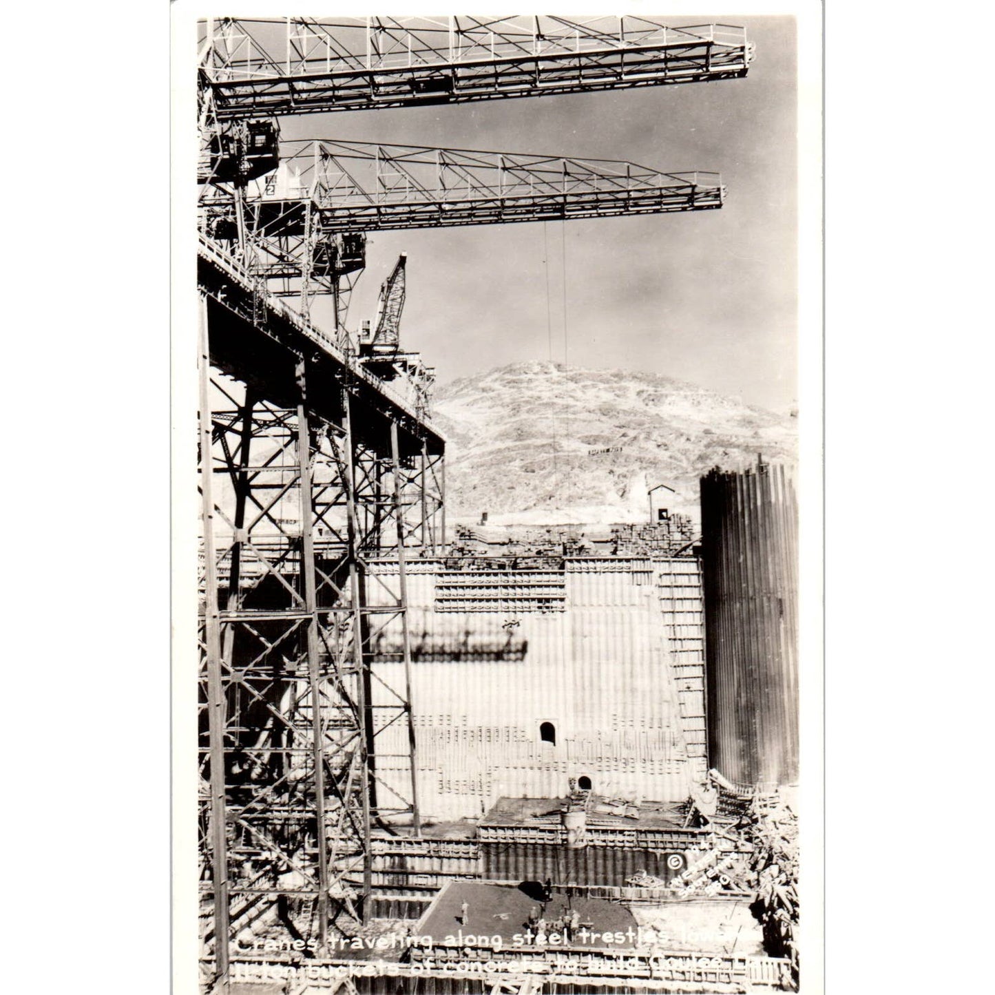 Vintage Postcard Cranes Lowering Concrete at Grand Coulee Dam Washington TD9-W2