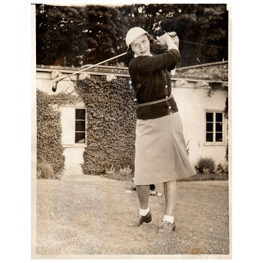 1947 Original Press Photo Ladies' Golf Willie Howard Brae Burn ~6x8 AD1