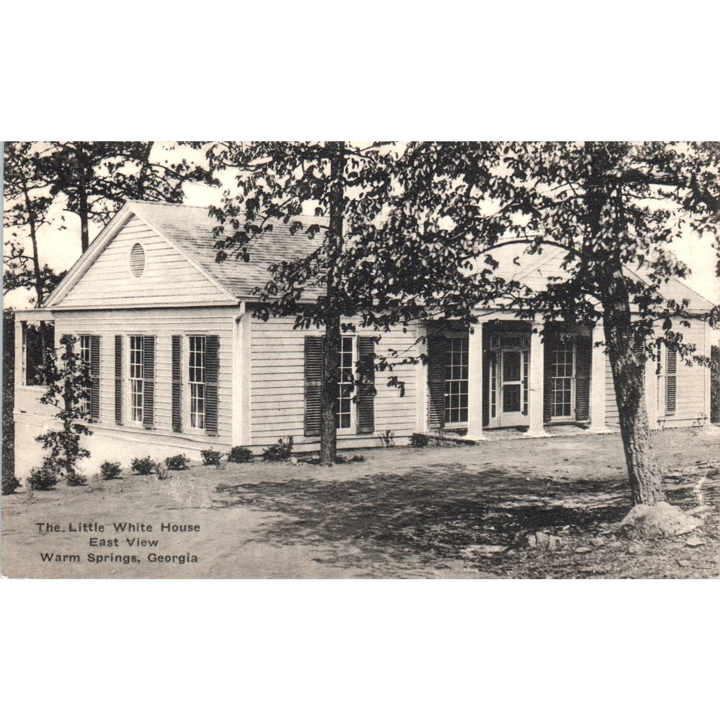 The Little White House Warm Springs GA East View RPPC Original Postcard P3-3
