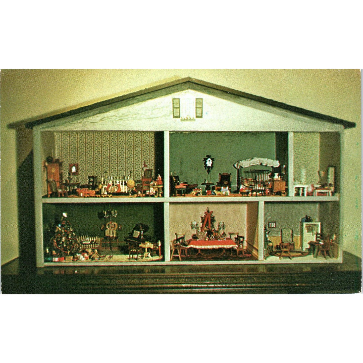 Doll House Christmas Lightner Museum St. Augustine FL Original Postcard PB9