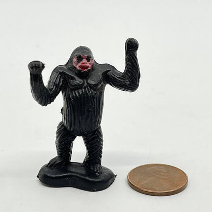 1970s Britains King Kong Gorilla On Stand, Made In England Plastic Animals SD4