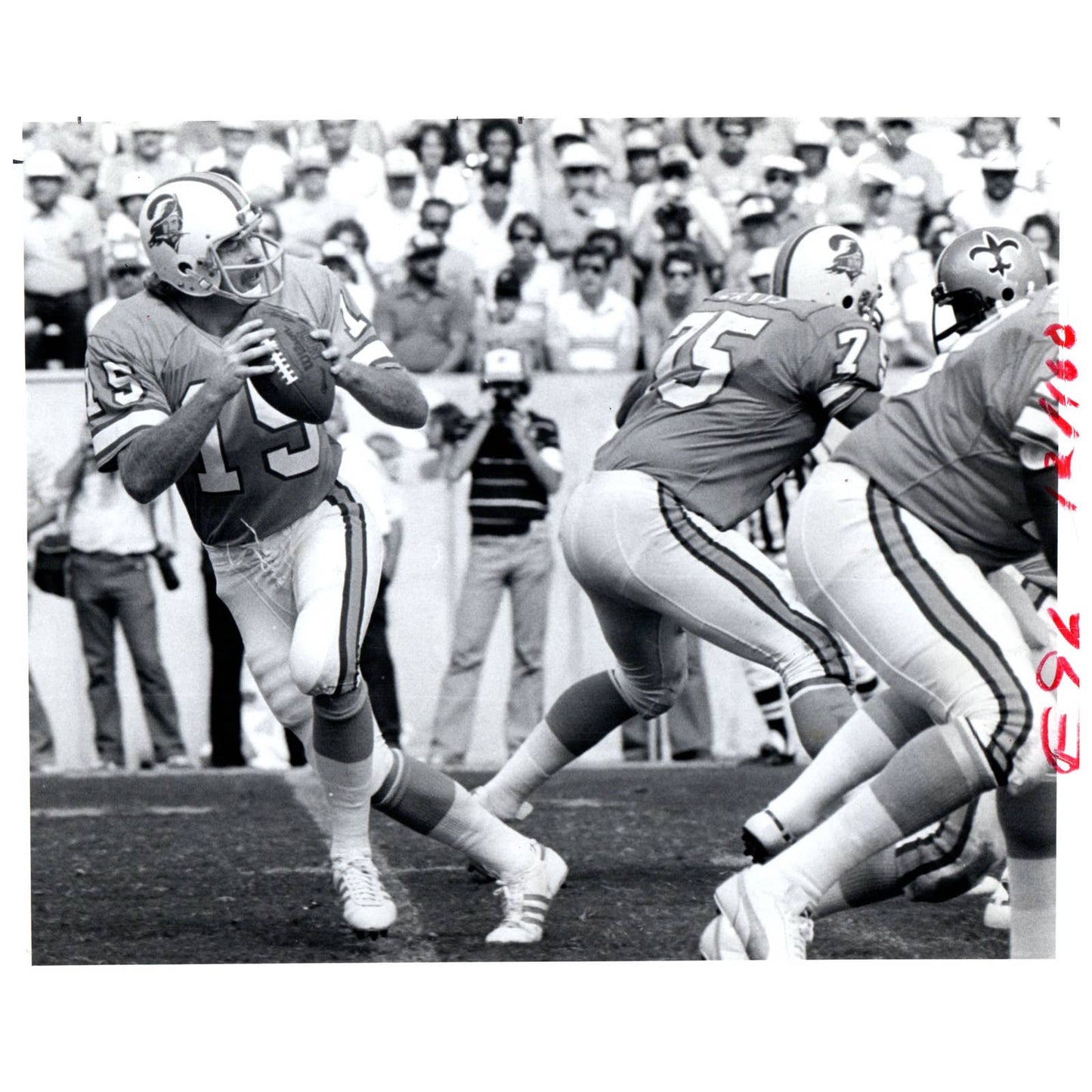 1979 Press Photo Football NFL Tampa Bay Bucs Quarterback Mike Rae 8x10" AD3