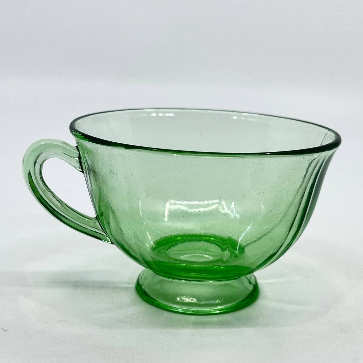 Vintage Fostoria Fairfax Green Depression Uranium Glass Cup TG7