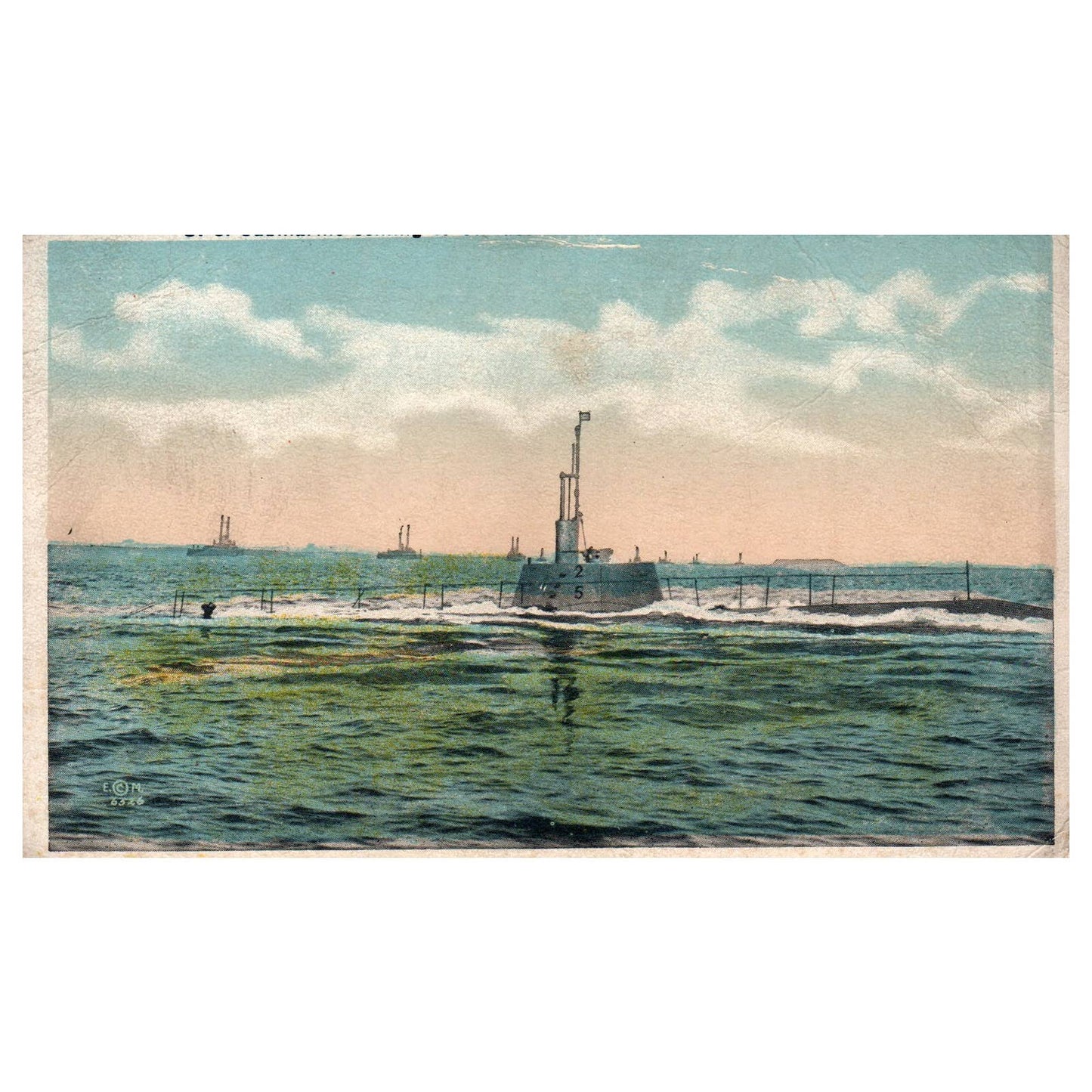 US Submarine Coming to the Surface - Original Postcard TJ8-5