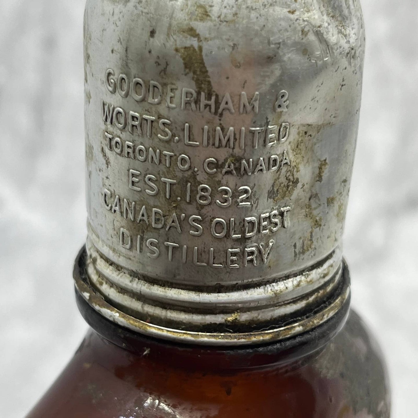 1880s Bearded Man Bourbon Whiskey Bottle Gooderham & Worts Canadian w Cap TE4