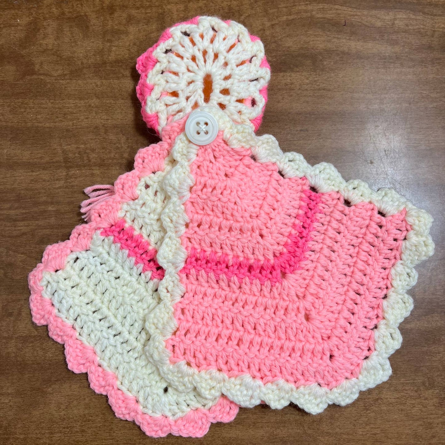 Vintage 1960s Crocheted Plastic Doll Face Pot Holders Pink White TH6