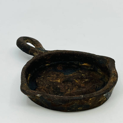 Vintage Miniature Cast Iron Skillet SC3