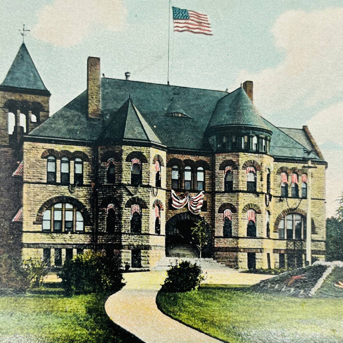 1910s Postcard Administration Building Soldiers Home Sandusky OH PA8