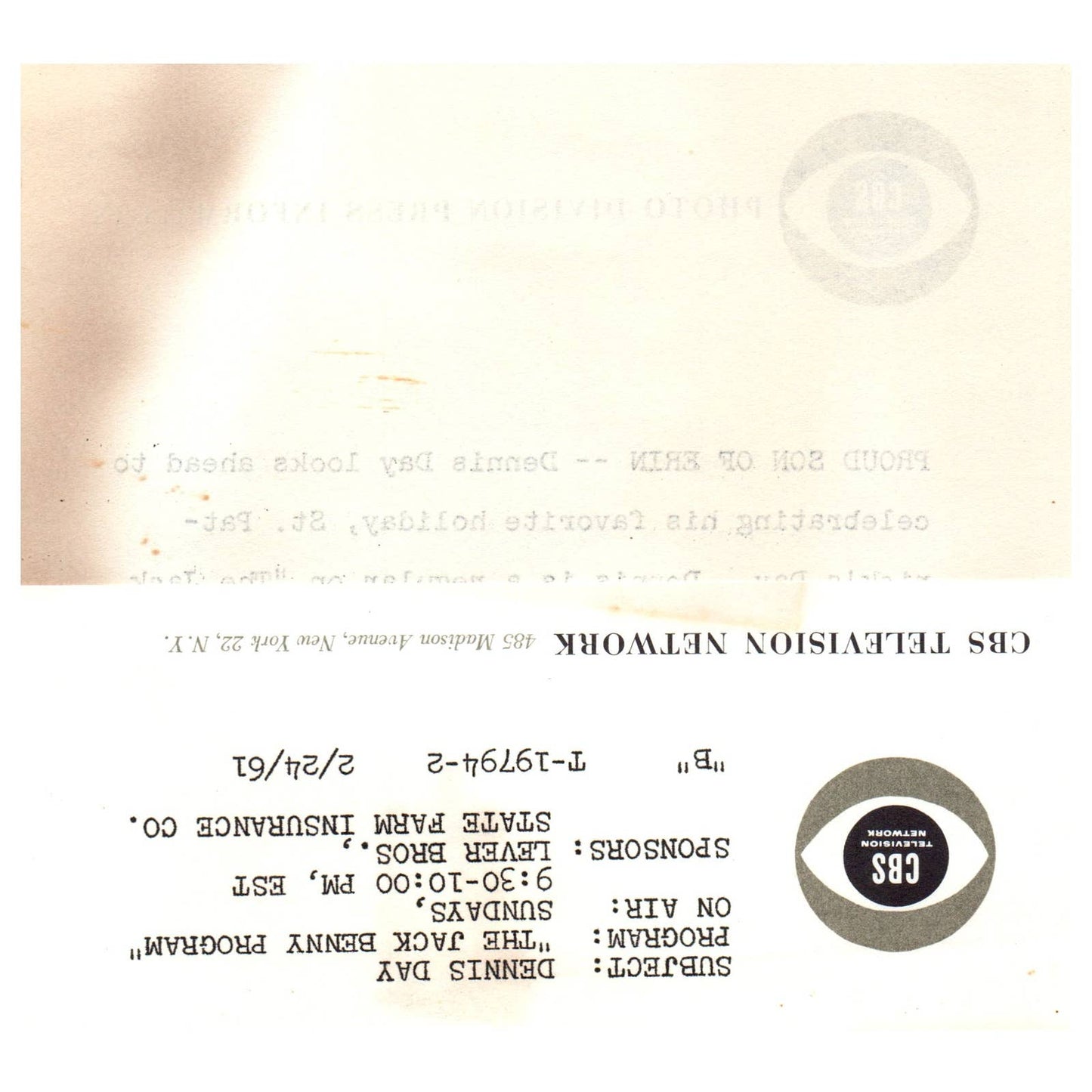 c1960 Press Photo Dennis Day St. Patrick's Day on Jack Benny Program CBS TJ7-2