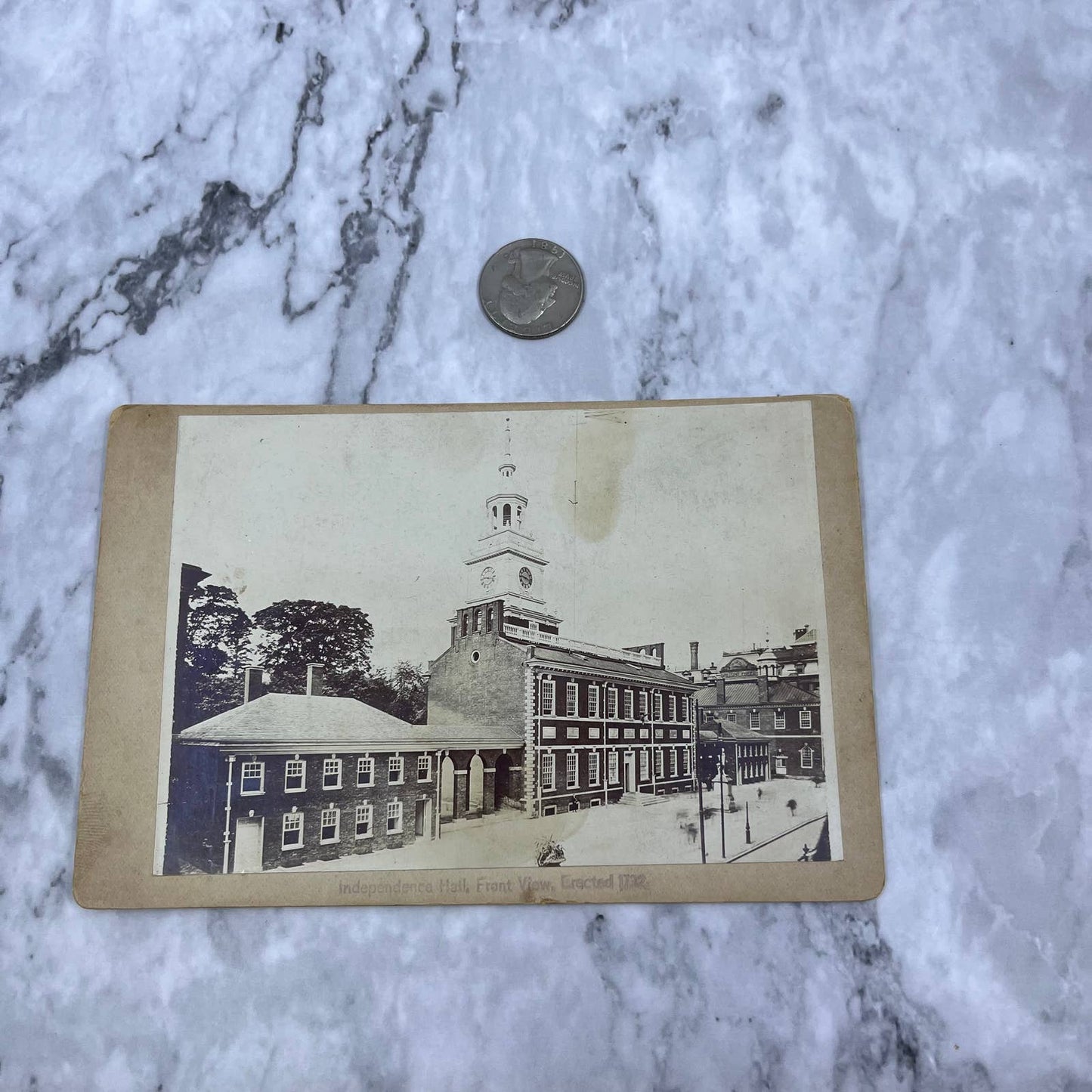 Antique Souvenir Card Independence Hall, Front View 4x6” EA4