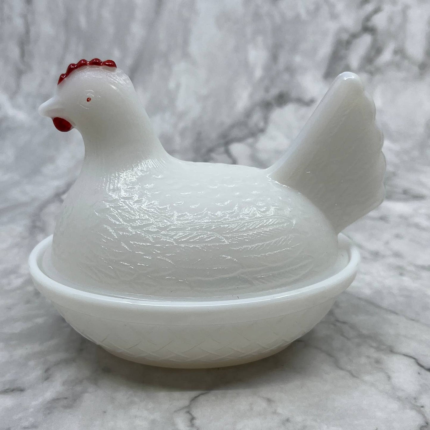 Vintage Hazel Atlas Milk Glass Red On Head Mini Nesting Hen On Nest 4.5” TH3