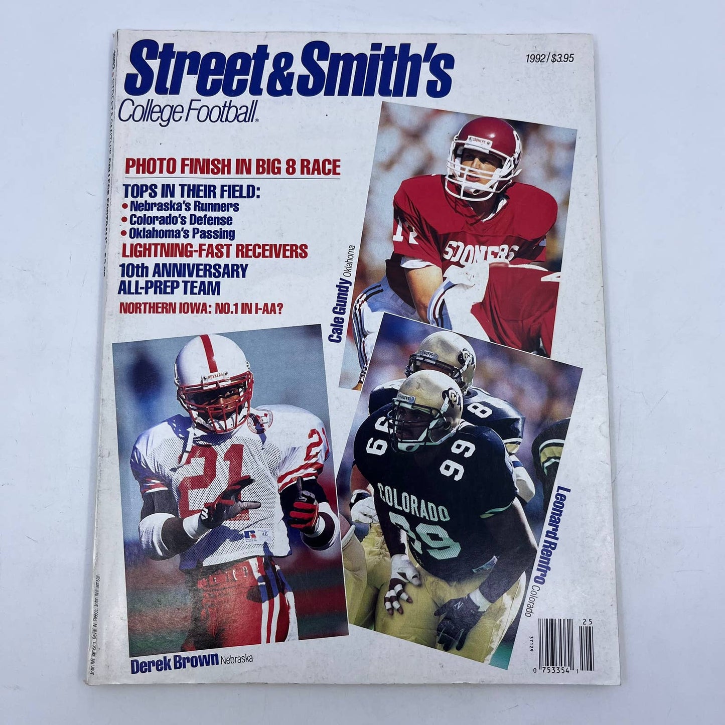 1992 Street & Smith’s College Football Yearbook Magazine Derek Brown NE TH3