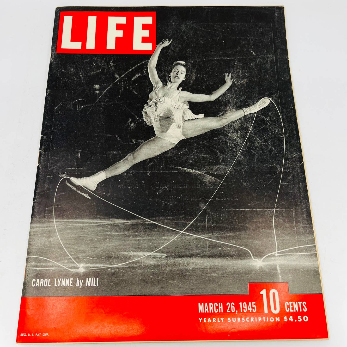 Life Magazine March 26, 1945 Carol Lynne B-29's Golden Gloves WWII NICE