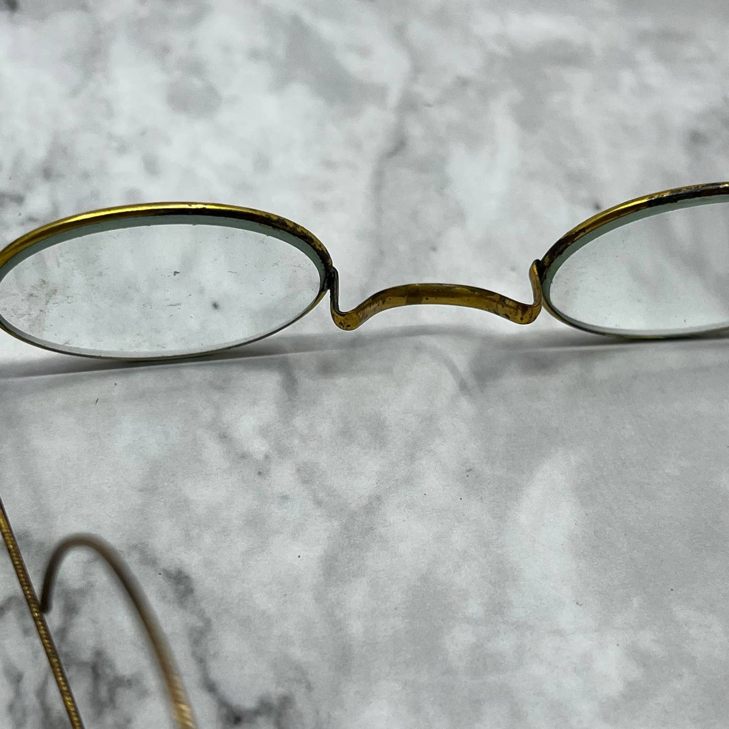 1860s Civil War Era Eyeglasses Glasses Spectacles Gold Tone Cable Arm 4.5” SE9